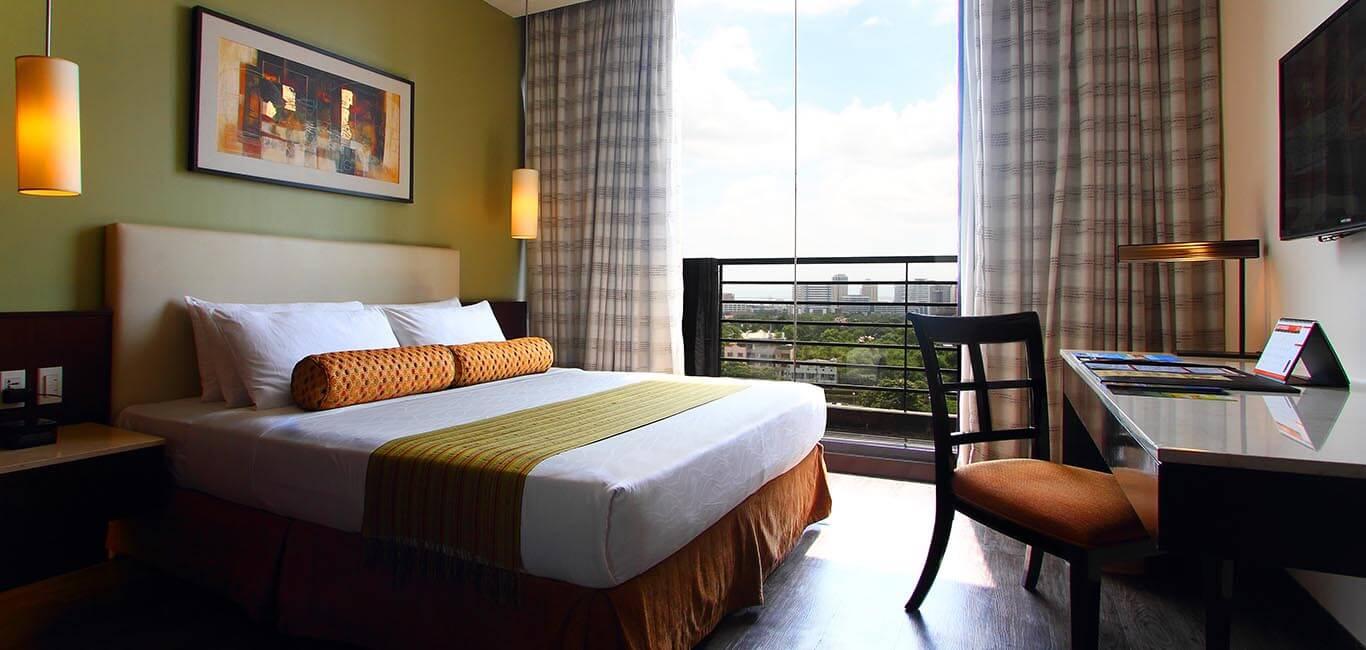 The B Hotel Alabang Muntinlupa City Exterior foto