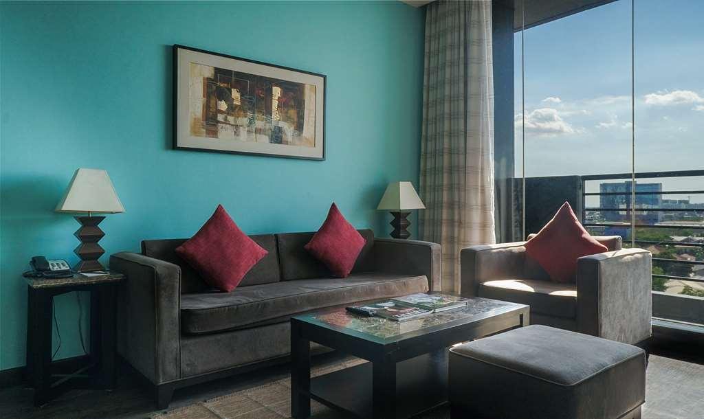The B Hotel Alabang Muntinlupa City Habitación foto